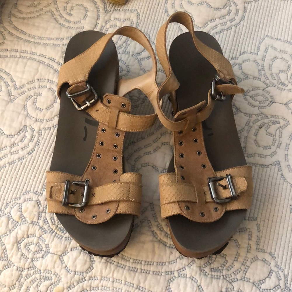 OTBT WEDGES